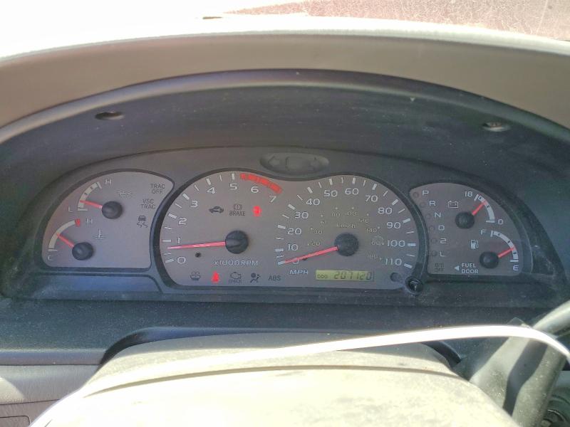 Photo 9 from auction – 2004 TOYOTA SEQUOIA with VIN 5TDZT34AX4S217237