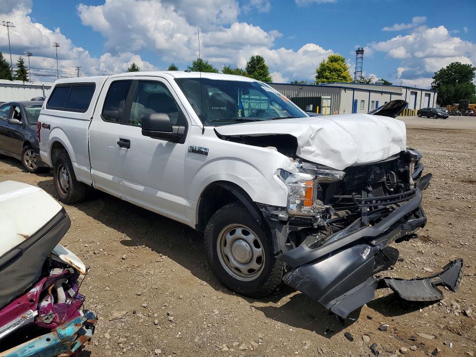 Photo 4 from auction – 2018 FORD F150 with VIN 1FTEX1EB6JKE21664