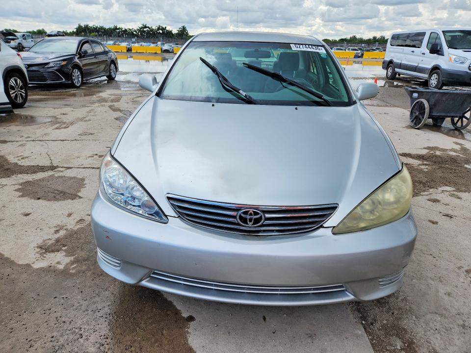 Photo 5 from auction – 2006 TOYOTA CAMRY with VIN 4T1BE32K76U678624