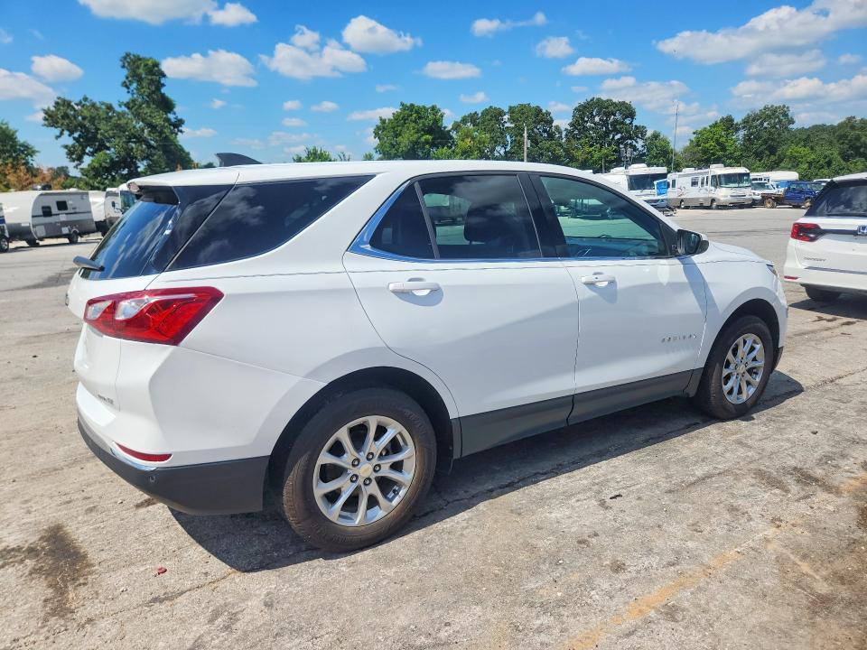Photo 3 from auction – 2020 CHEVROLET EQUINOX with VIN 2GNAXUEV3L6239055