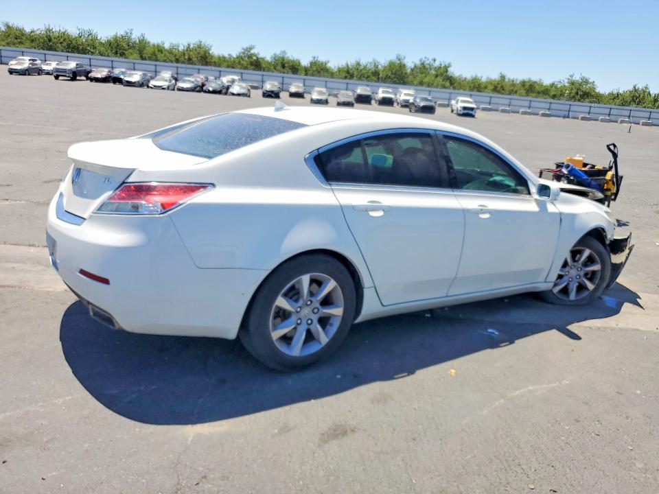 Photo 3 from auction – 2014 ACURA TL with VIN 19UUA8F58EA002954
