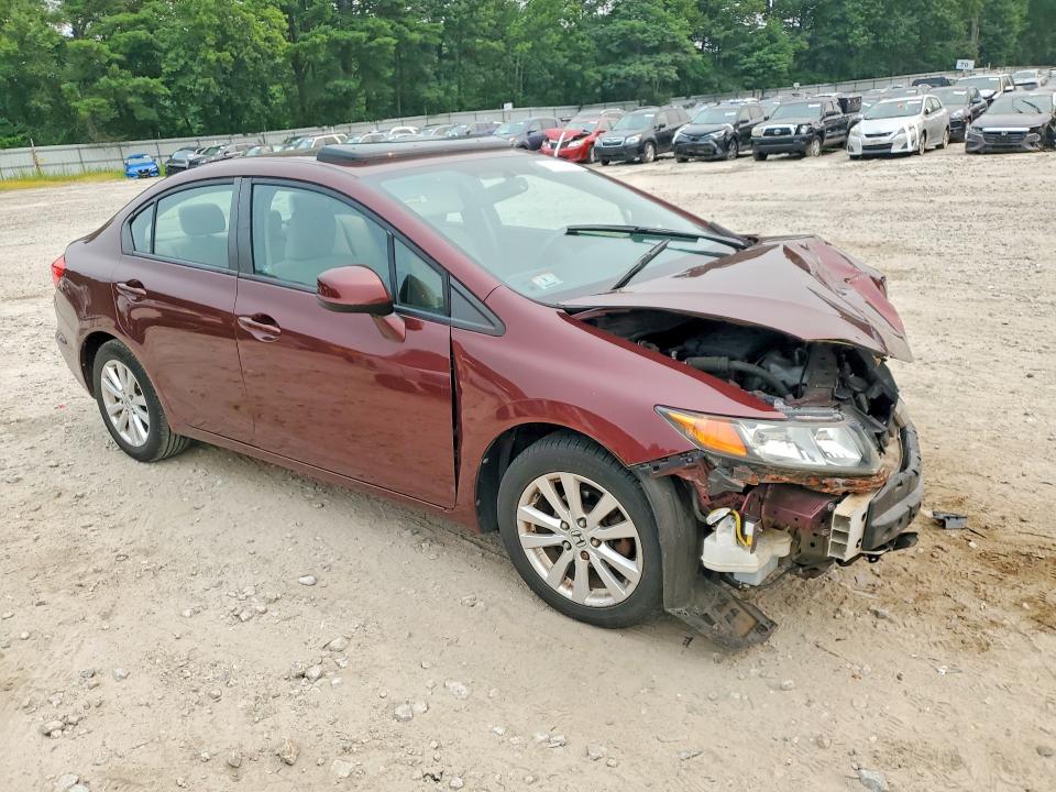 Photo 4 from auction – 2012 HONDA CIVIC with VIN 19XFB2F80CE357090