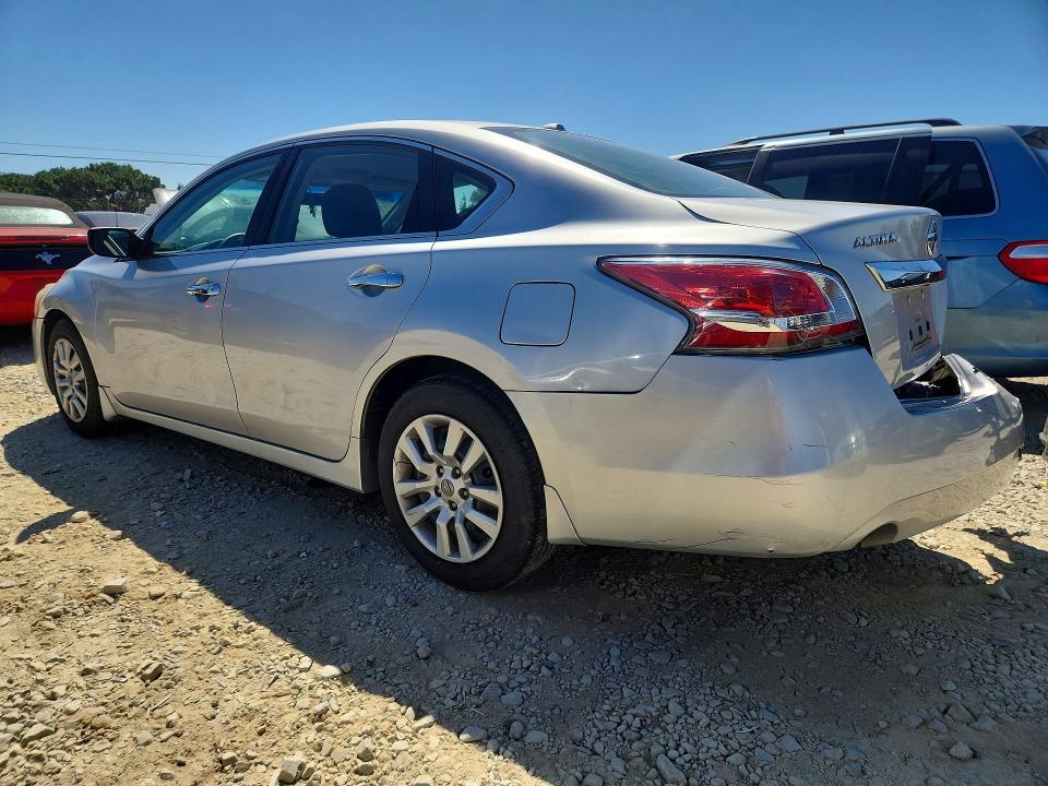 Photo 2 from auction – 2015 NISSAN ALTIMA with VIN 1N4AL3AP2FC150794