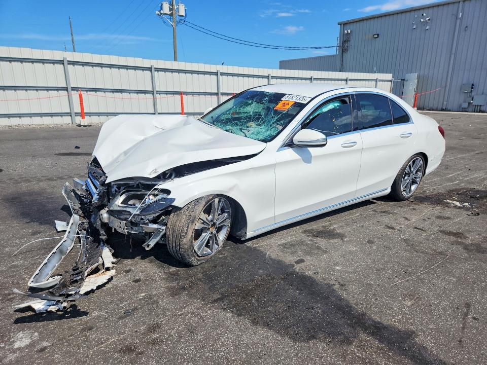 Photo 1 from auction – 2016 MERCEDES-BENZ C with VIN 55SWF4JB0GU120164