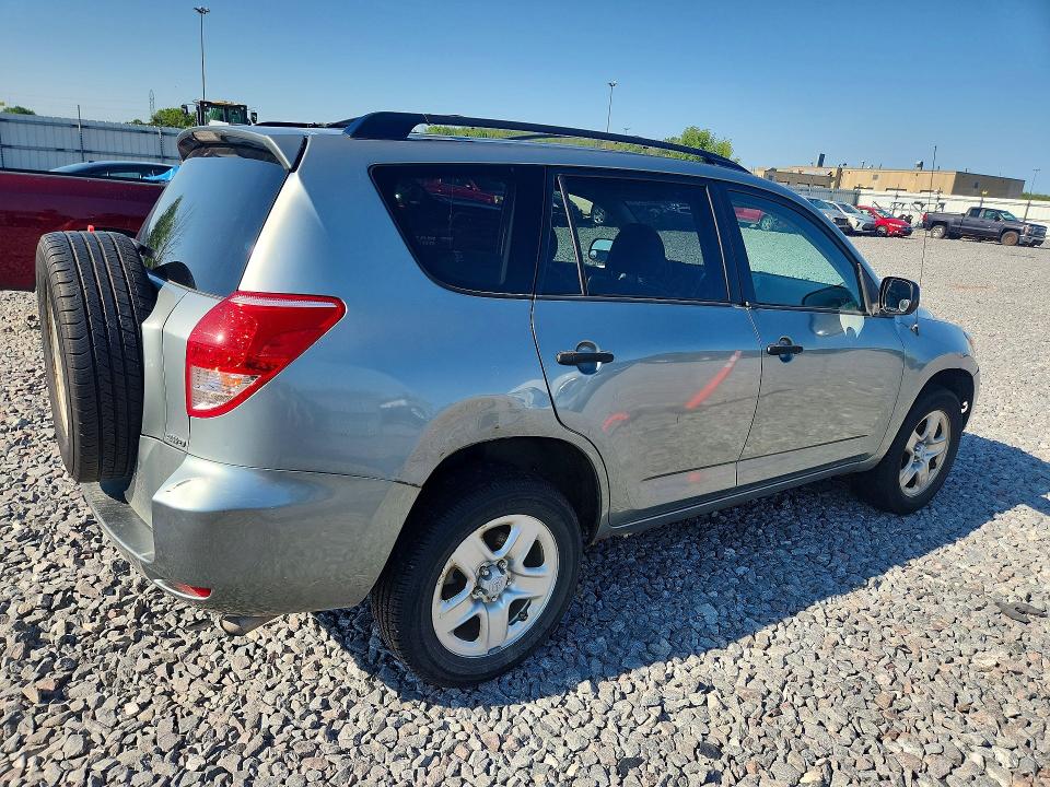 Photo 3 from auction – 2006 TOYOTA RAV4 with VIN JTMBD33V865040411