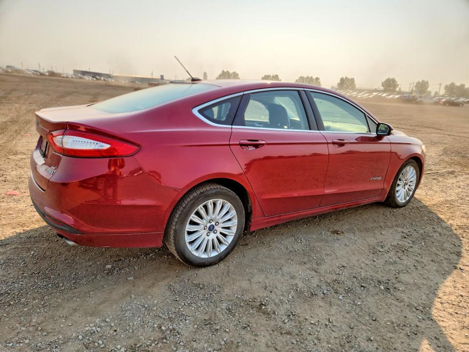 Photo 3 from auction – 2013 FORD FUSION with VIN 3FA6P0LU2DR333705