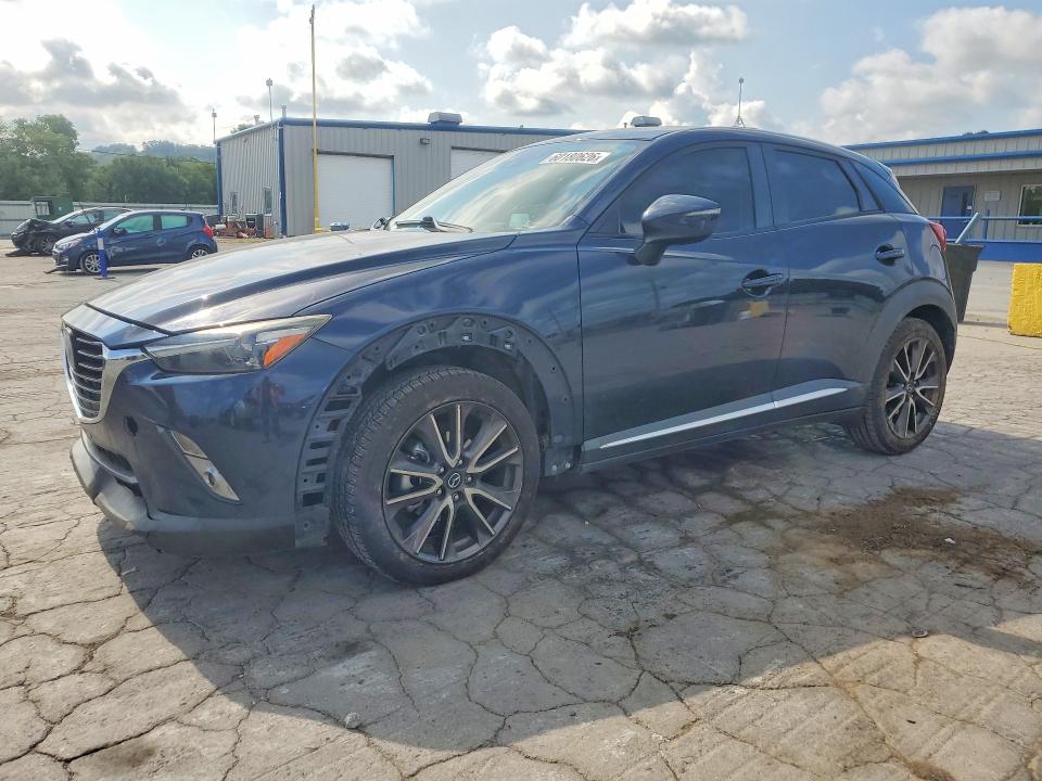 MAZDA CX-3 2016 with VIN JM1DKBD7XG0111941 - Photo from auction