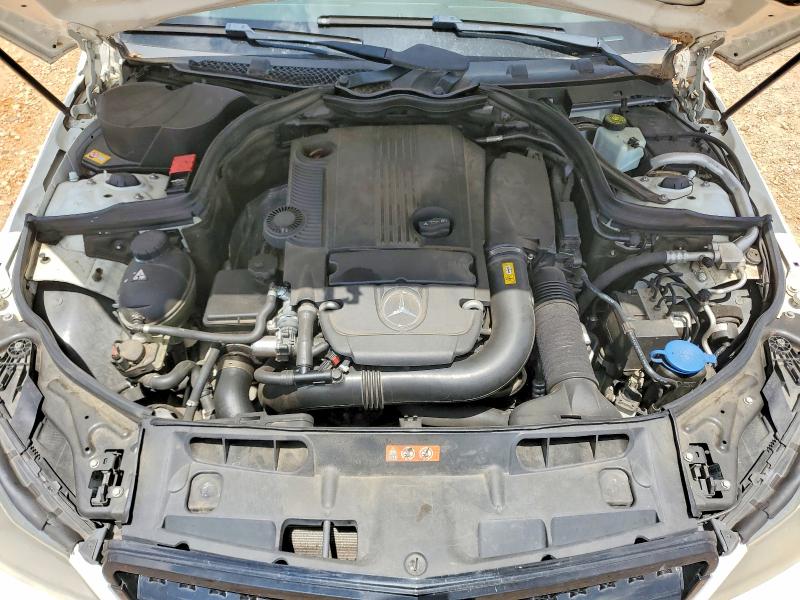 Photo 11 from auction – 2013 MERCEDES-BENZ C with VIN WDDGF4HB5DA835141