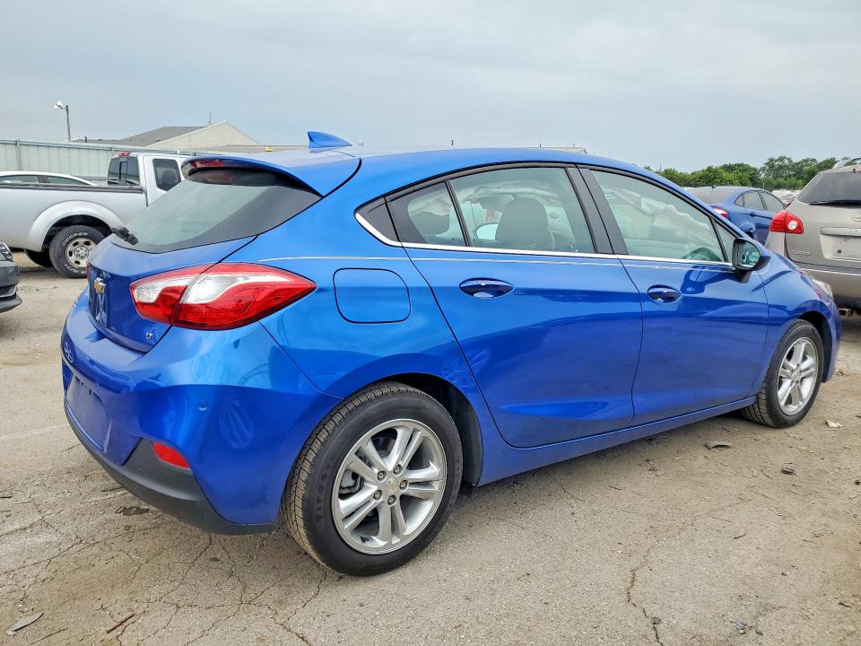 Photo 3 from auction – 2017 CHEVROLET CRUZE with VIN 3G1BE6SM8HS605586