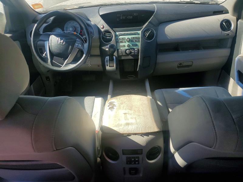 Photo 8 from auction – 2010 HONDA PILOT with VIN 5FNYF3H26AB010754