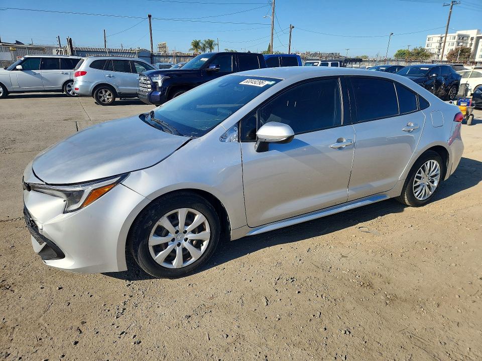 TOYOTA COROLLA 2020 with VIN JTDEPRAE9LJ080025 - Photo from auction