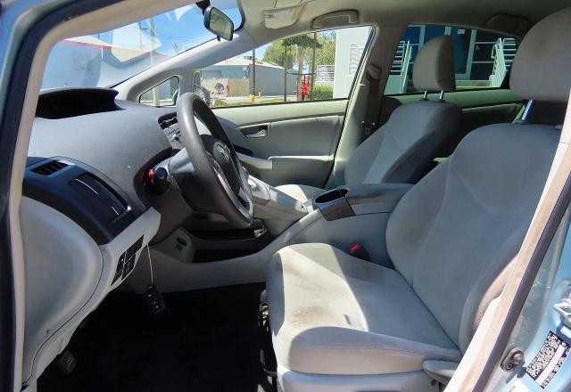 Photo 9 from auction – 2014 TOYOTA PRIUS with VIN JTDKN3DU1E1829038