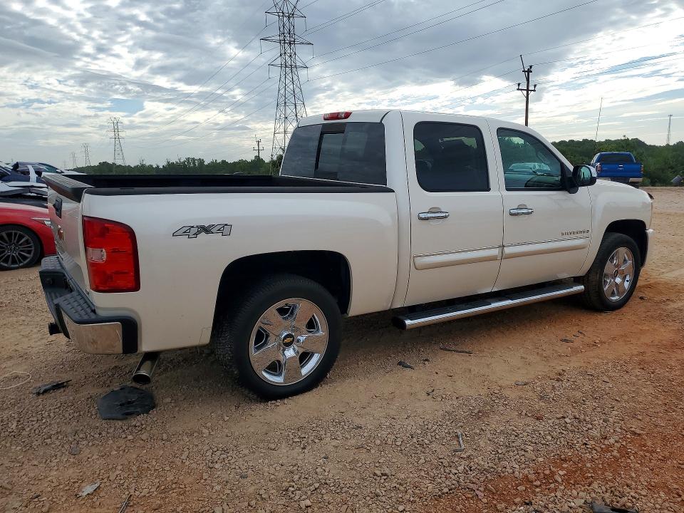 Photo 3 from auction – 2011 CHEVROLET SILVERADO with VIN 3GCPKTE32BG250948