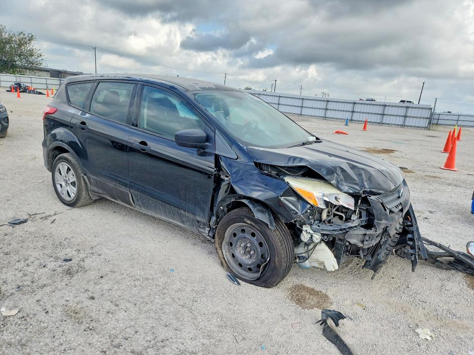 Photo 4 from auction – 2013 FORD ESCAPE with VIN 1FMCU0F70DUB81665