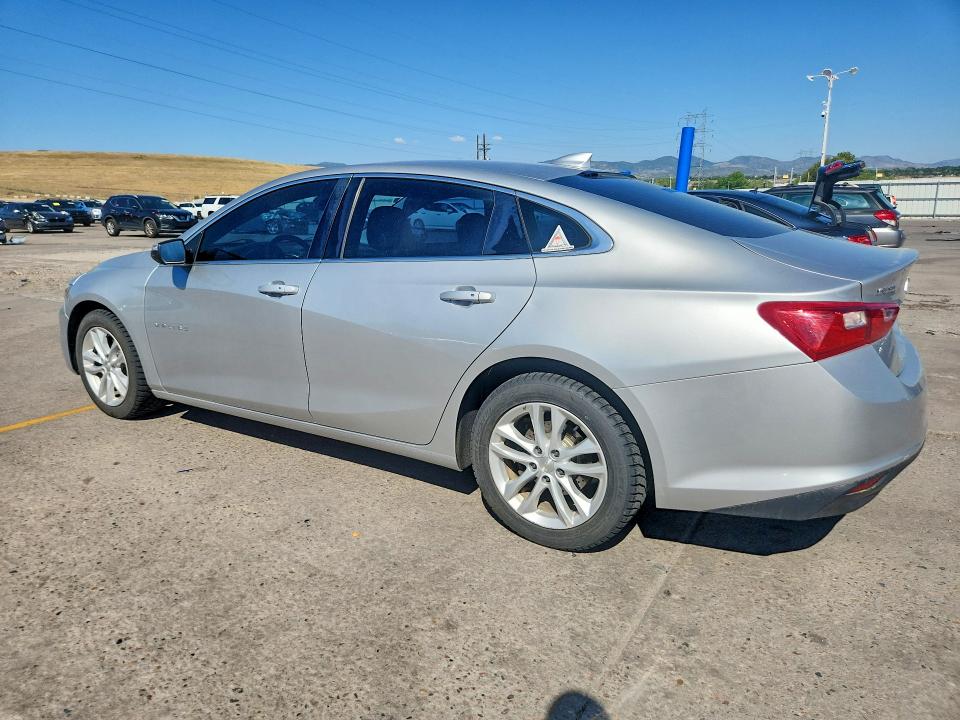 Photo 2 from auction – 2017 CHEVROLET MALIBU with VIN 1G1ZE5STXHF257522