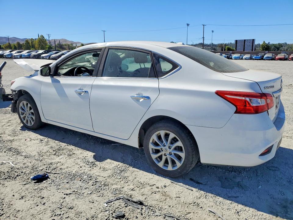 Photo 2 from auction – 2018 NISSAN SENTRA with VIN 3N1AB7AP8JL653203