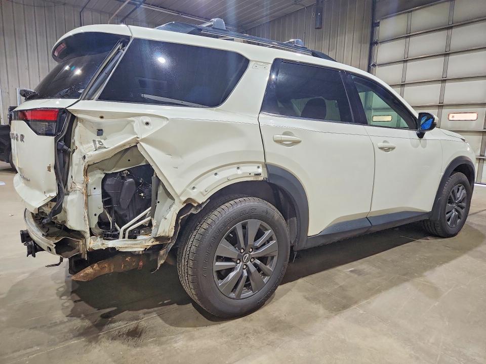 Photo 3 from auction – 2022 NISSAN PATHFINDER with VIN 5N1DR3BD1NC210844