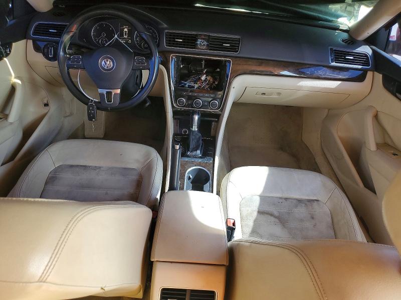Photo 8 from auction – 2015 VOLKSWAGEN PASSAT with VIN 1VWCV7A35FC009894