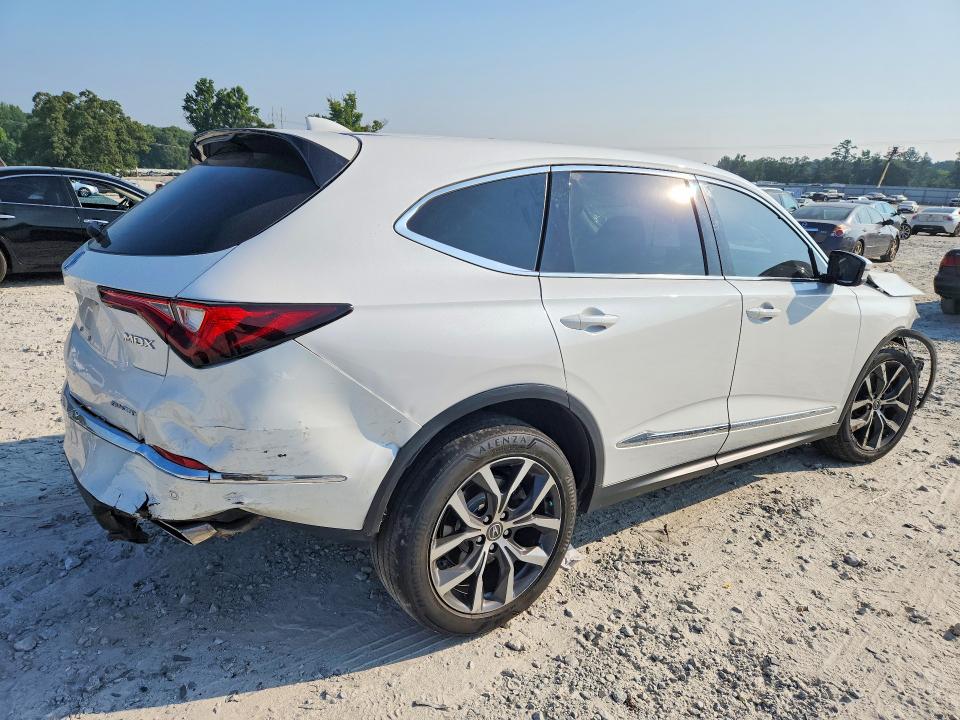 Zdjęcie 3 z aukcji – 2022 ACURA MDX z VIN 5J8YE1H49NL009837