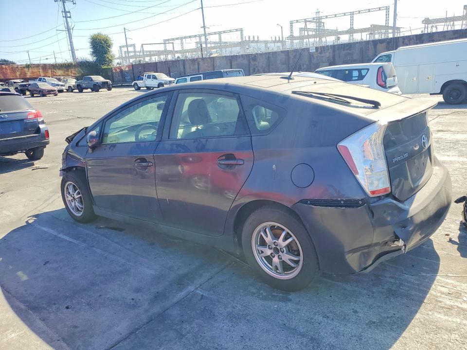 Photo 2 from auction – 2010 TOYOTA PRIUS with VIN JTDKN3DU7A0206989