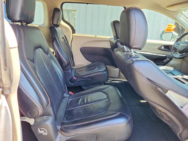 Photo 11 from auction – 2018 CHRYSLER PACIFICA with VIN 2C4RC1BG7JR290484