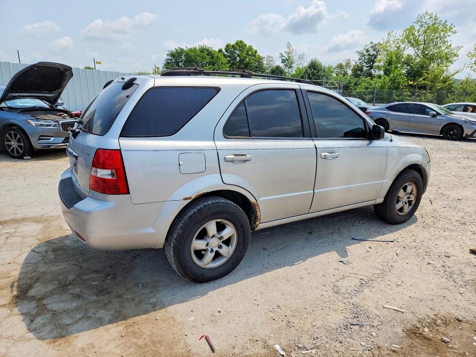 Photo 3 from auction – 2007 KIA SORENTO with VIN KNDJD736775668005