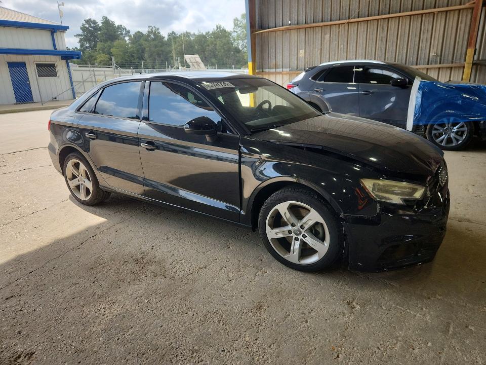 Photo 4 from auction – 2017 AUDI A3 with VIN WAUB8GFFXH1012441