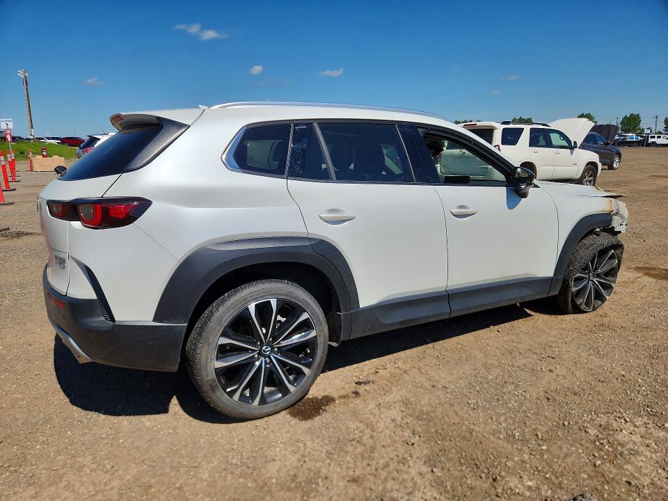 Foto 3 de la subasta – 2025 MAZDA CX-50 con VIN 7MMVABDYXSN328045