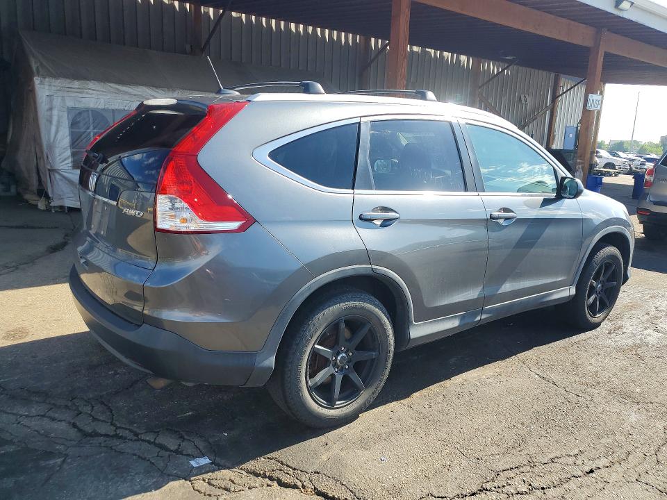 Photo 3 from auction – 2014 HONDA CR-V with VIN 5J6RM4H70EL106209