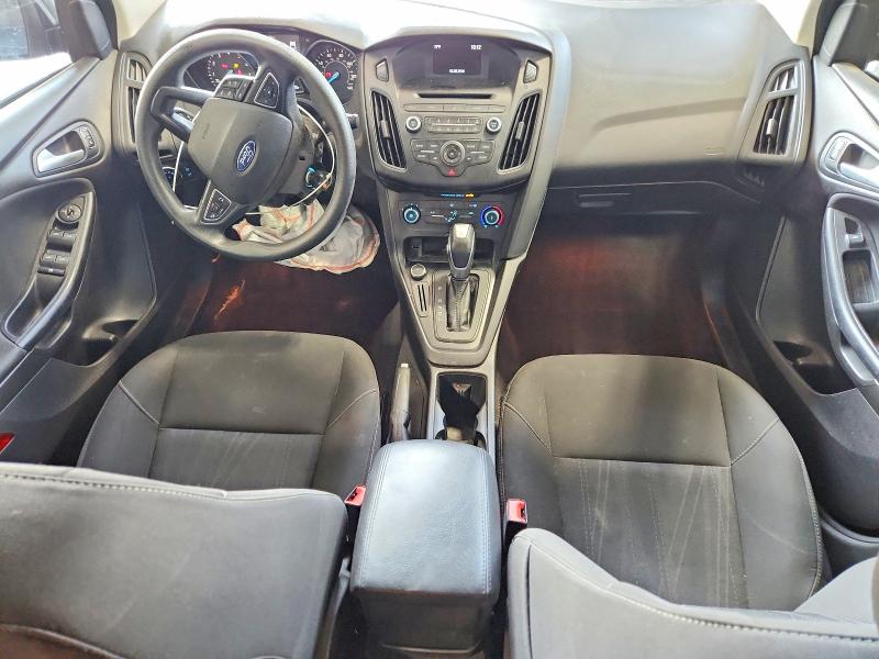 Photo 8 from auction – 2016 FORD FOCUS with VIN 1FADP3F23GL330687