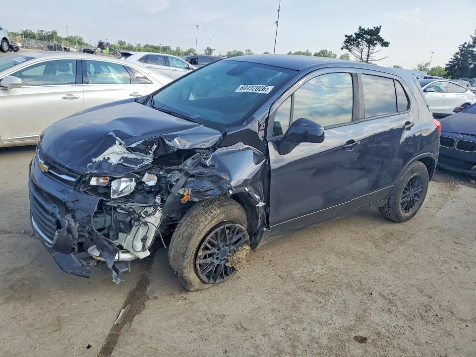 CHEVROLET TRAX 2022 with VIN KL7CJKSM9NB536234 - Photo from auction