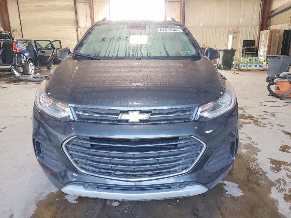Photo 5 from auction – 2018 CHEVROLET TRAX with VIN 3GNCJPSB2JL414104