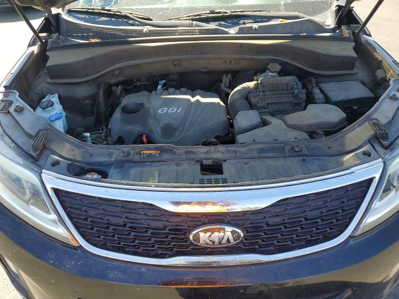 Photo 11 from auction – 2014 KIA SORENTO with VIN 5XYKTCA6XEG518610