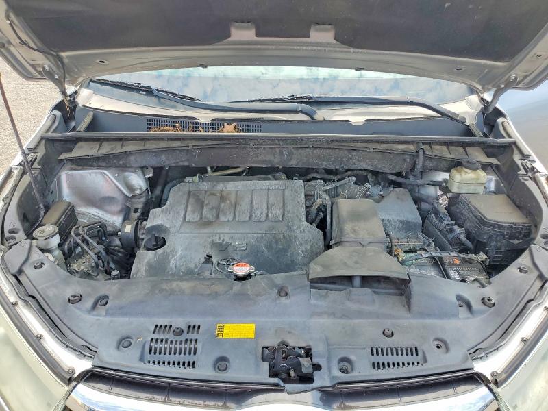 Photo 12 from auction – 2016 TOYOTA HIGHLANDER with VIN 5TDKKRFH5GS134952