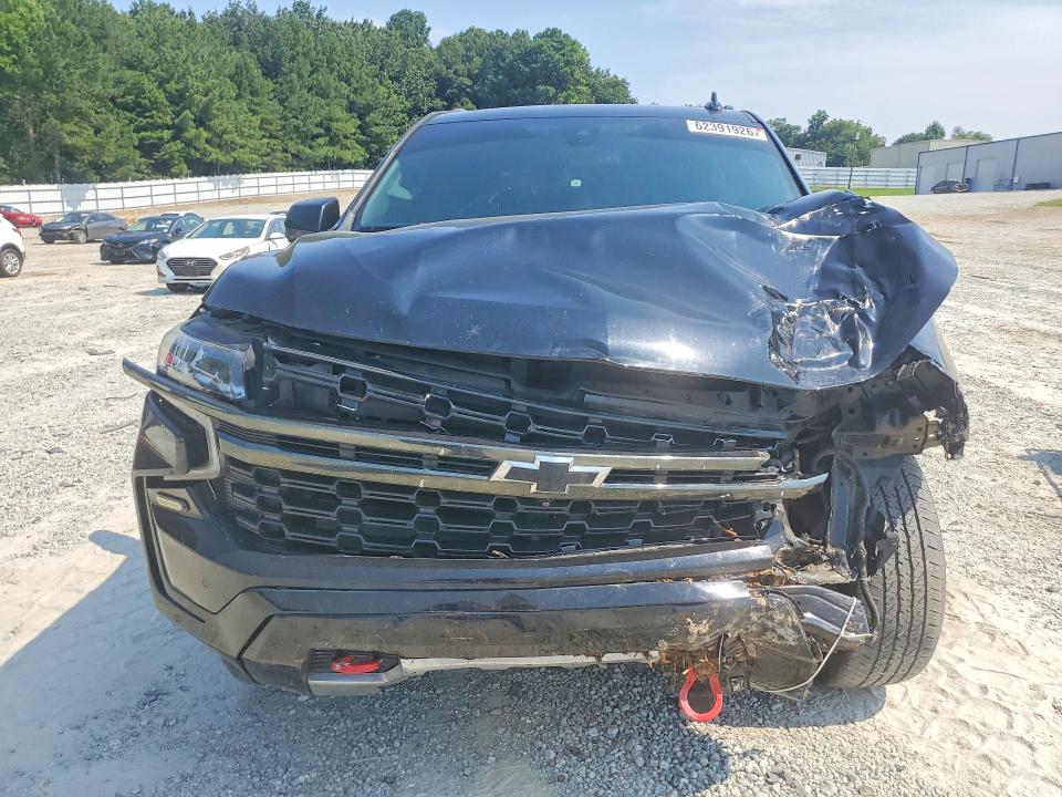 Photo 5 from auction – 2021 CHEVROLET SUBURBAN with VIN 1GNSKDKD8MR143863