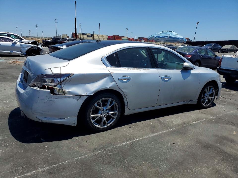 Photo 3 from auction – 2014 NISSAN MAXIMA with VIN 1N4AA5AP7EC462982