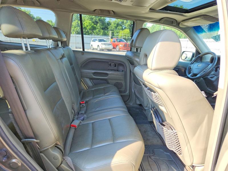 Photo 11 from auction – 2006 HONDA PILOT with VIN 5FNYF18656B024451
