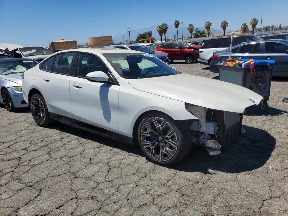 Photo 4 from auction – 2024 BMW I5 with VIN WBY33FK08RCS93211