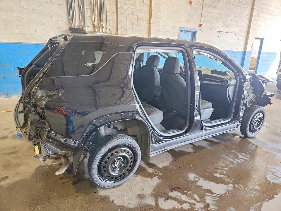 Photo 3 from auction – 2026 CHEVROLET EQUINOX with VIN 3GNAXPEG0TL374816
