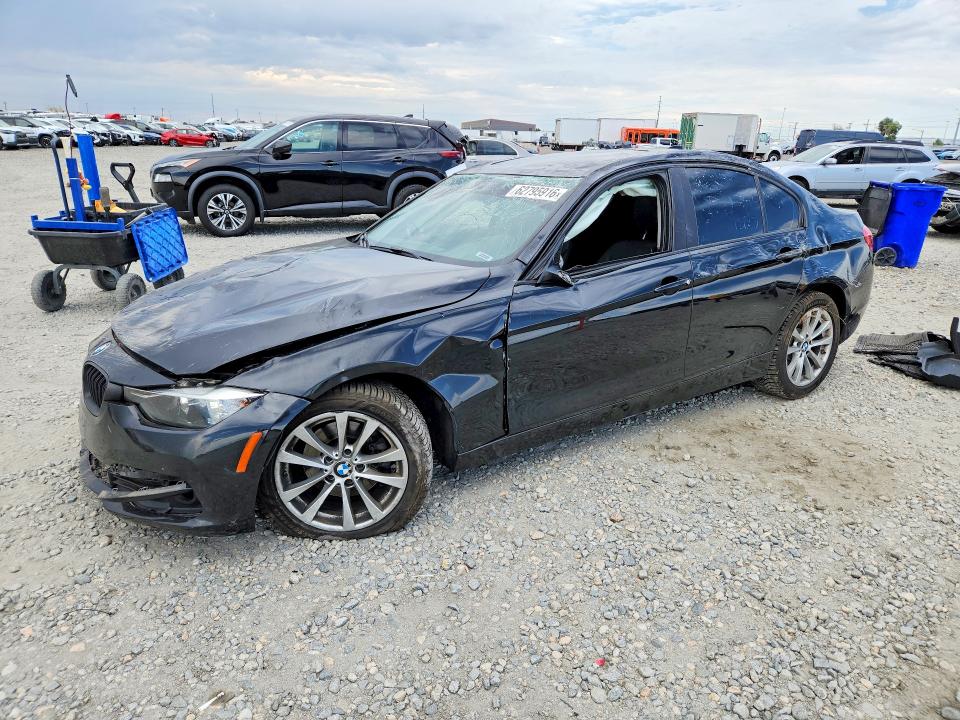 BMW 320 2017 with VIN WBA8E5G54HNU41452 - Photo from auction
