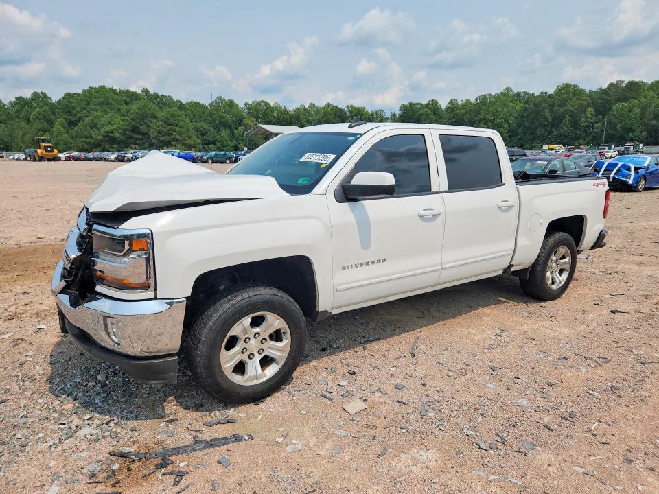 CHEVROLET SILVERADO 2018 with VIN 3GCUKREC4JG634220 - Photo from auction