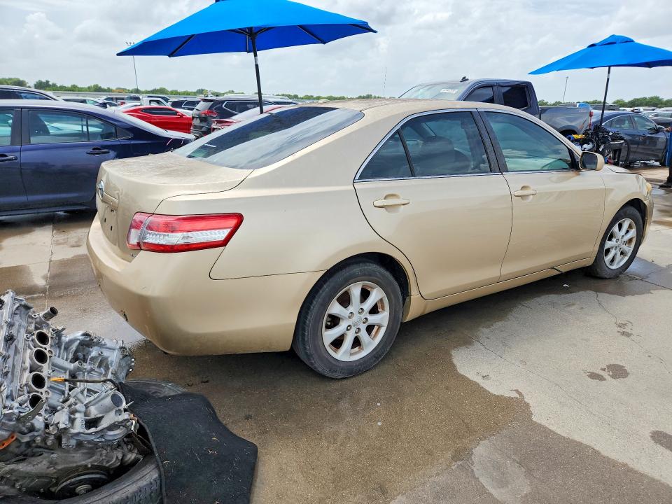 Photo 3 from auction – 2011 TOYOTA CAMRY with VIN 4T1BF3EK8BU744522