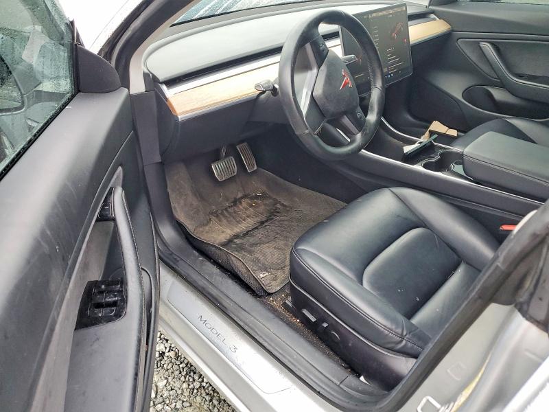 Foto 8 de la subasta – 2018 TESLA MODEL 3 con VIN 5YJ3E1EA3JF050013