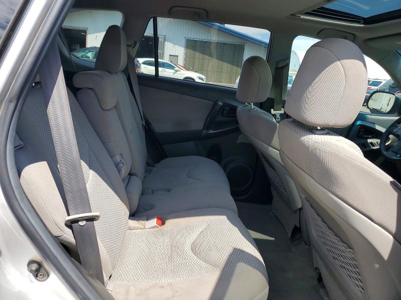 Photo 11 from auction – 2012 TOYOTA RAV4 with VIN 2T3ZF4DV7CW121269