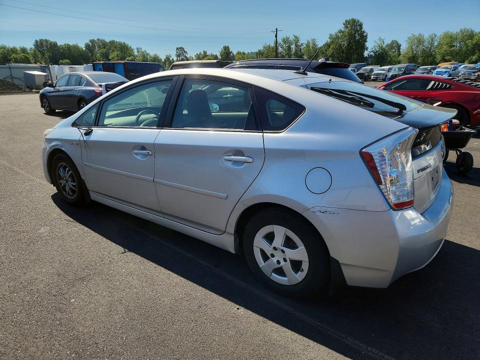Photo 2 from auction – 2011 TOYOTA PRIUS with VIN JTDKN3DU2B5349384