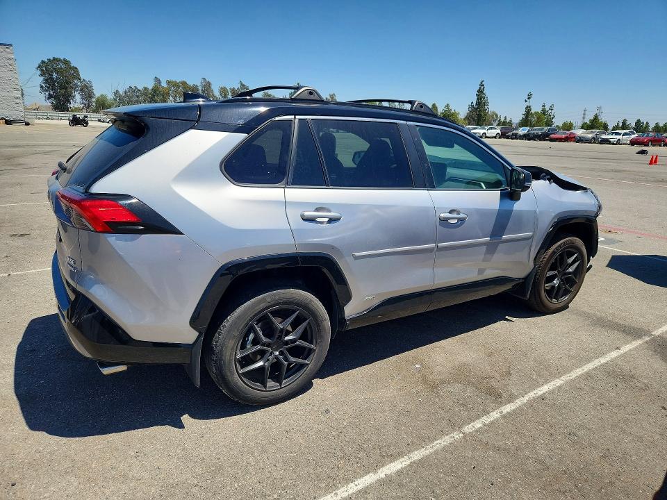 Photo 3 from auction – 2024 TOYOTA RAV4 with VIN 4T3E6RFV9RU154744