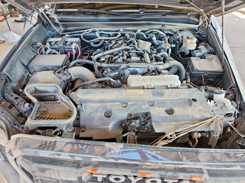 Photo 11 from auction – 2024 TOYOTA TACOMA with VIN 3TMLB5JN9RM051988