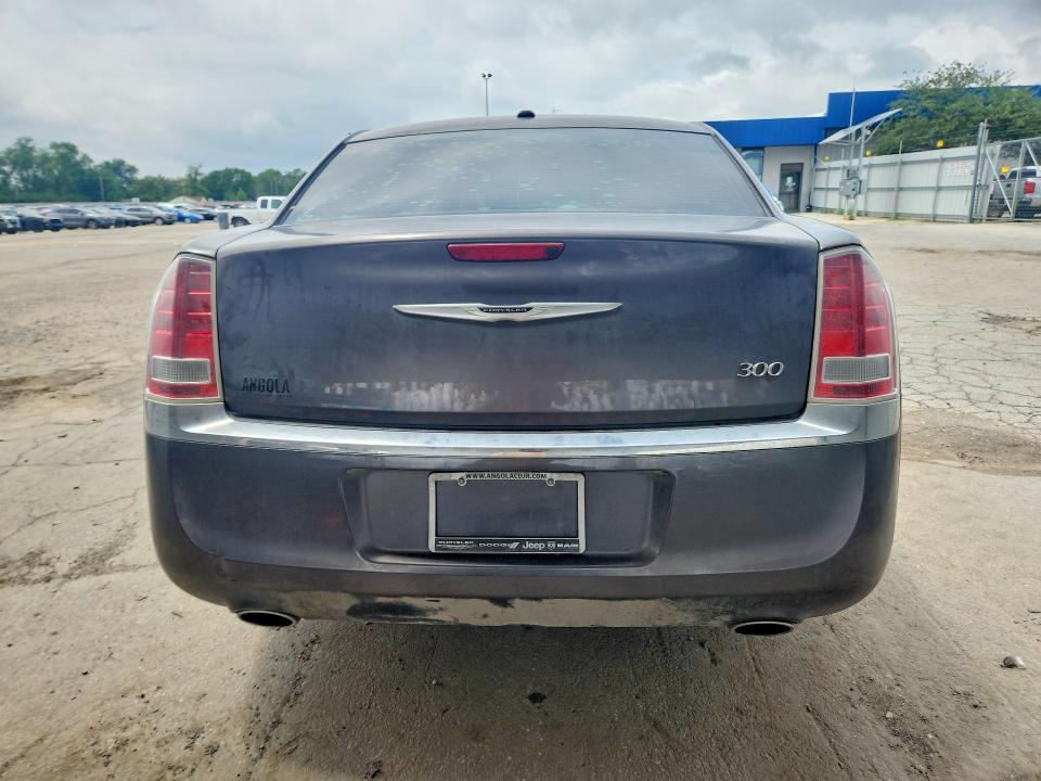 Photo 6 from auction – 2014 CHRYSLER 300 with VIN 2C3CCAAG8EH336931