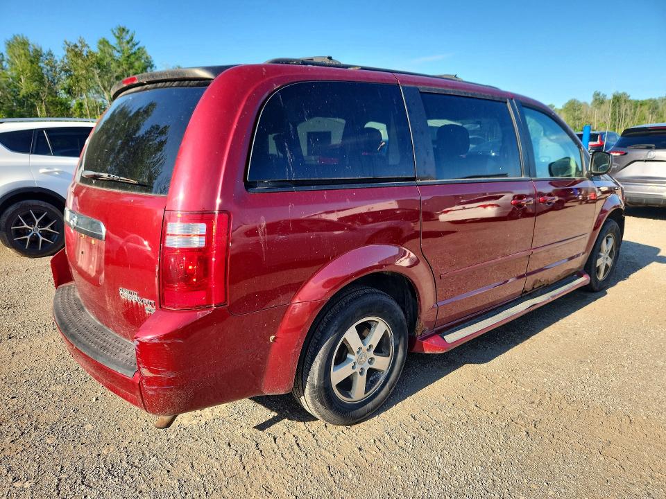 Photo 3 from auction – 2010 DODGE GRAND CARAVAN with VIN 2D4RN4DE1AR471767