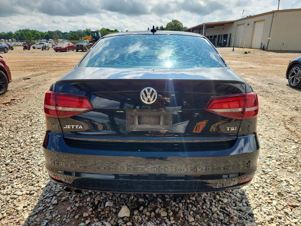 Photo 6 from auction – 2016 VOLKSWAGEN JETTA with VIN 3VWB17AJ0GM384386